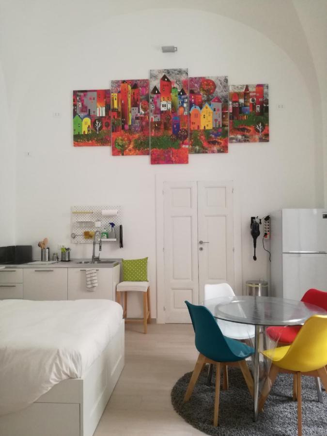 Appartement House Of Colors à Bari Extérieur photo